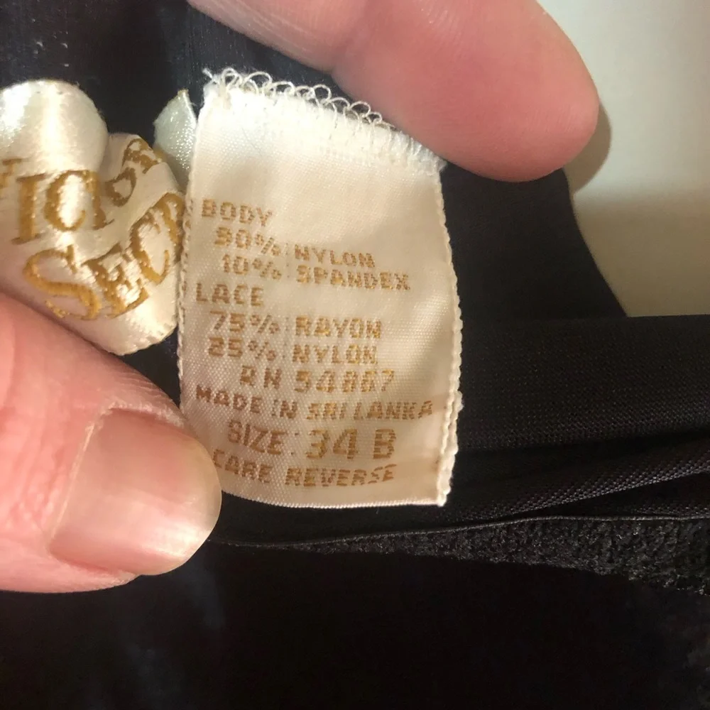 🖤♥️ Victoria's Secret Vintage Gold Label lace trim satin bodysuit - Picture 7 of 9